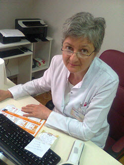 Dr Snežana Đorić opčinjena knjigom Ratni dnevnik Reli Pardo, “To je bio samo piknik”, snimljena maj 2018.