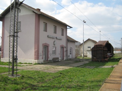 Železnička stanica Đurinci