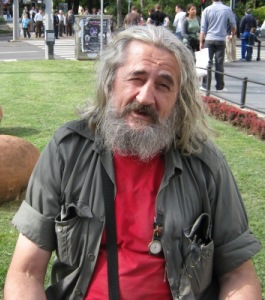 Dragomir Olujić