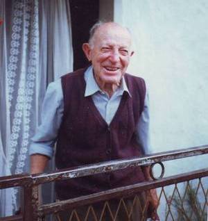 Deda Nanča, vedrina života u 91. godini. Preslušajte pored ostalih i njegovu priču iz emisije u prilogu.